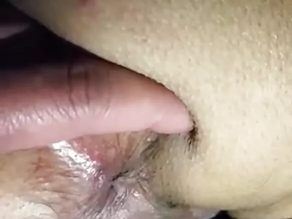 Video ya ngono ya India kwa punda wa Mwaka Mpya.
