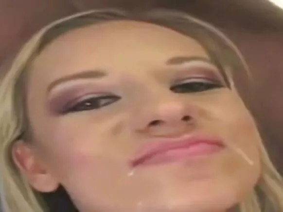 Tatu na mkusanyo wa kumeza creampie sehemu ya 2 katika Eurovideo na ngono ya mkundu katika HD.