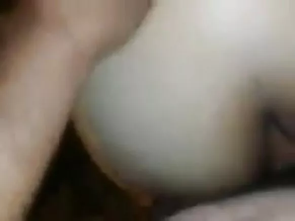 Wanandoa wa Misri wafanya ngono ya mkundu na Dick.