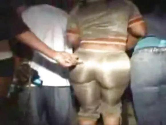Mzunguko wa Punda Punda Kahaba!